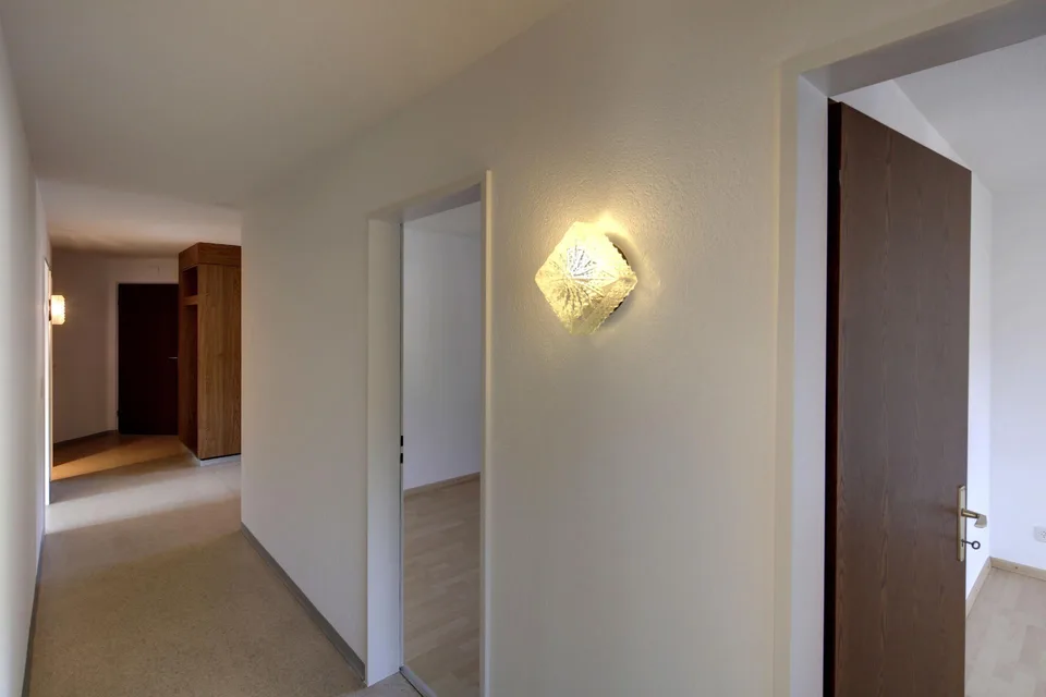 Appartement bien découpé avec cheminée