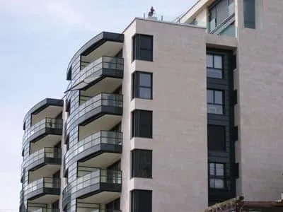 Prestigioso appartamento con vista lago mozzafiato