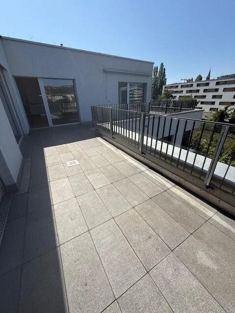 Exklusive 3.5-Zimmer-Attikawohnung mit grosser Terrasse – Foto 10 von 10