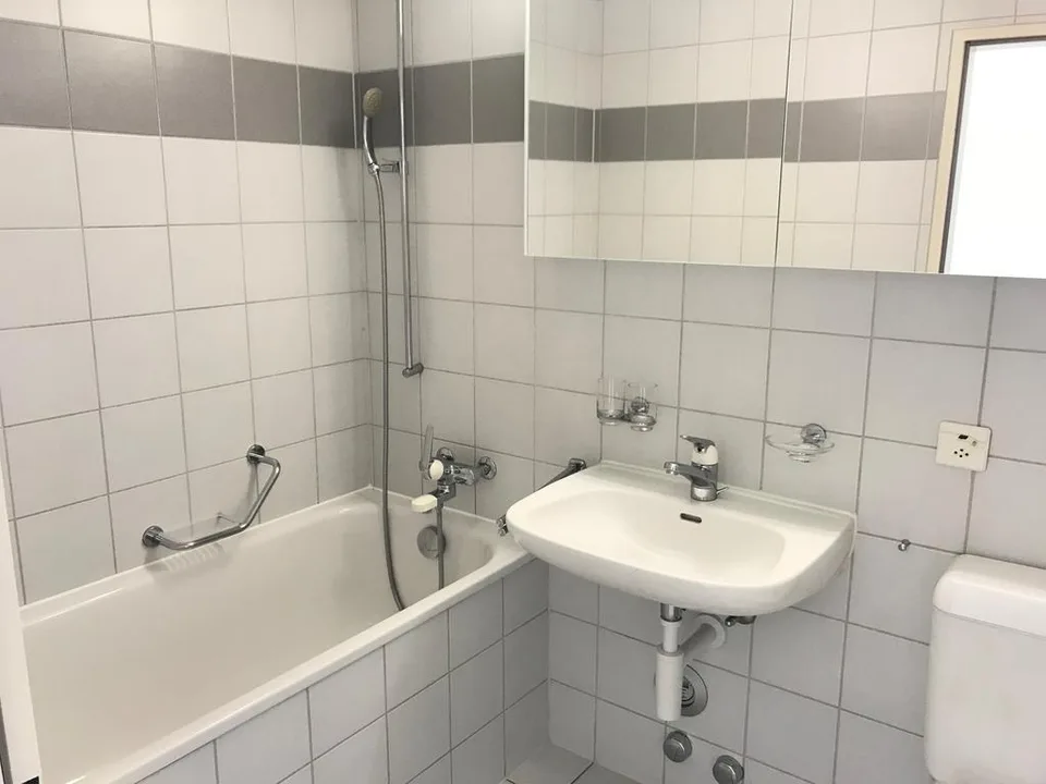 Appartamento a due piani di 2,5 locali a Kleinbasel in affitto
