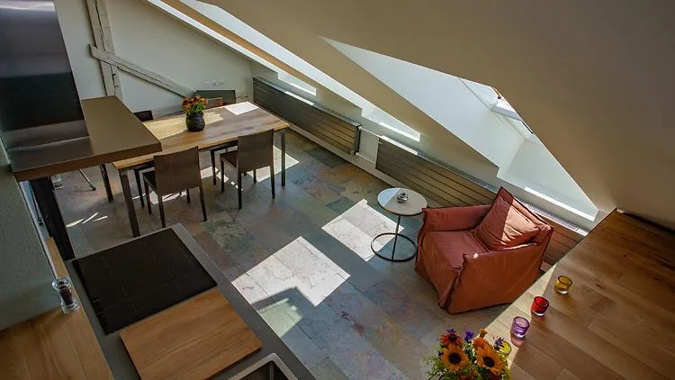 LOFT À BELLERIVE (VD), MEUBLÉ, DURÉE DÉTERMINÉE