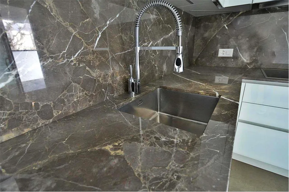 Elegantes Appartement mit privatem Garten in Lugano Pregassona – Foto 7 von 13