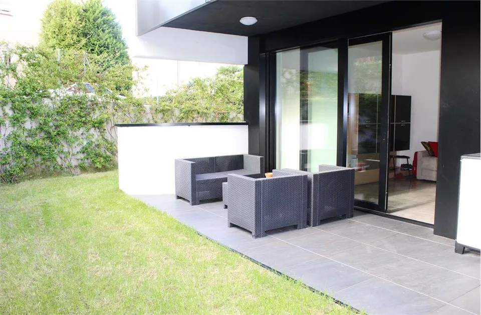 Elegantes Appartement mit privatem Garten in Lugano Pregassona – Foto 11 von 13