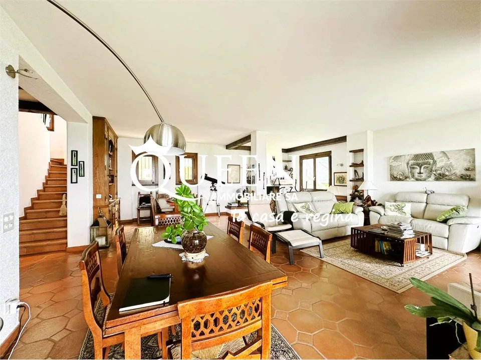 Morbio Superiore: villa 10.5 locali, 304 mq, grande giardino, vista im
