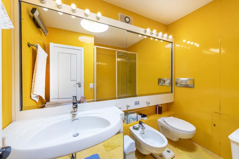 Appartement mansardé de 5,5 pièces avec vue sur le lac et 4 places de parking – photo 10 sur 13