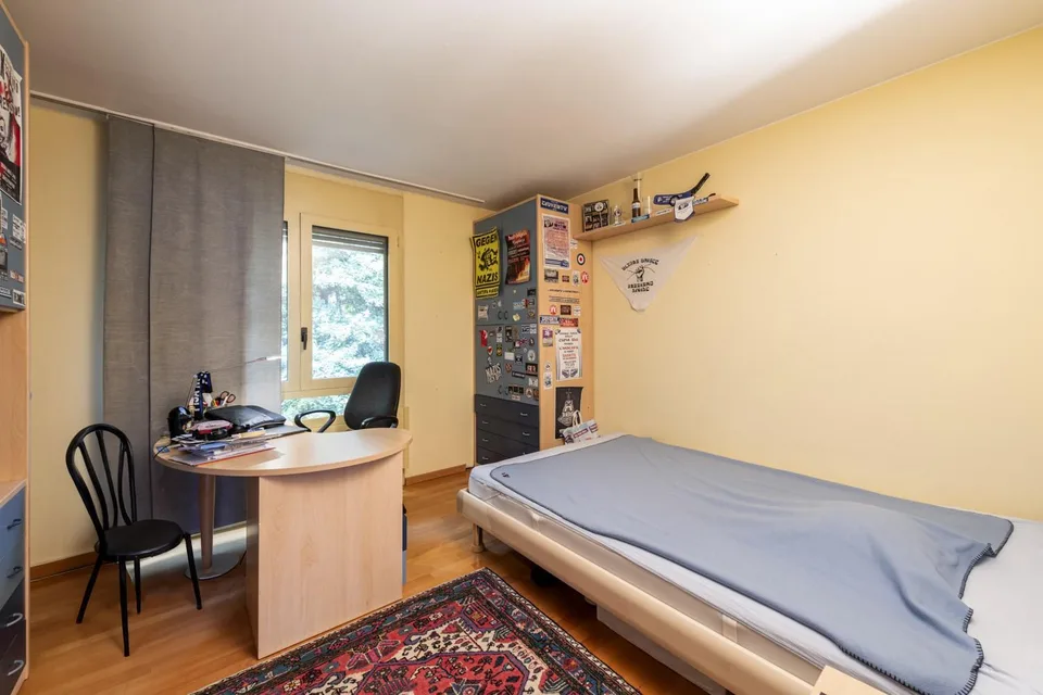 Appartement mansardé de 5,5 pièces avec vue sur le lac et 4 places de parking – photo 8 sur 13