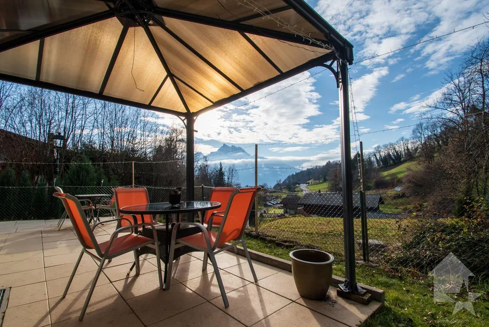 Ampio chalet nelle alture di Ollon – foto 12 di 12