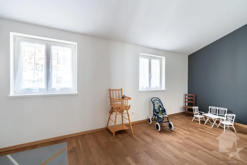 Ampio chalet nelle alture di Ollon – foto 9 di 12