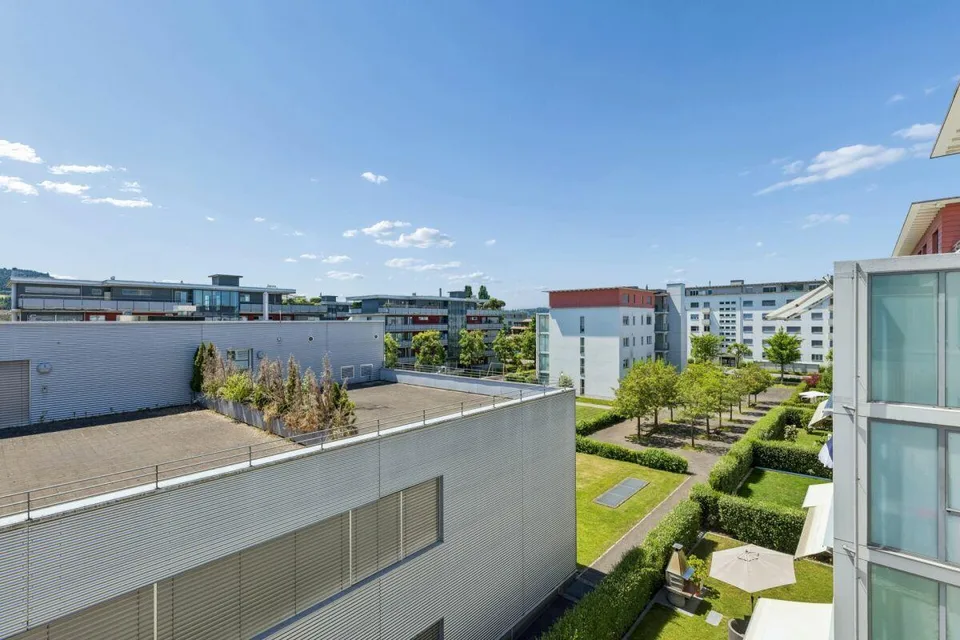 Appartamento moderno di 4 locali e mezzo nel cuore di Rotkreuz – foto 10 di 19