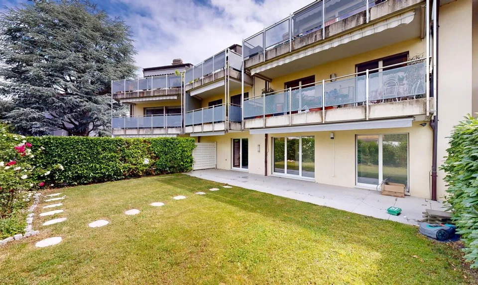 Spacieux rez-de-jardin de 5,5 pièces à Morges, entièrement rénové