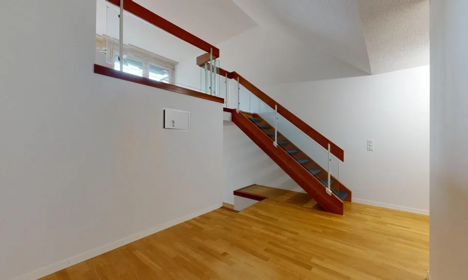 2.5-Zimmer-Maisonette-Wohnung in Birmensdorf - Waldegg