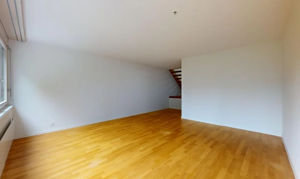 2.5-Zimmer-Maisonette-Wohnung in Birmensdorf - Waldegg