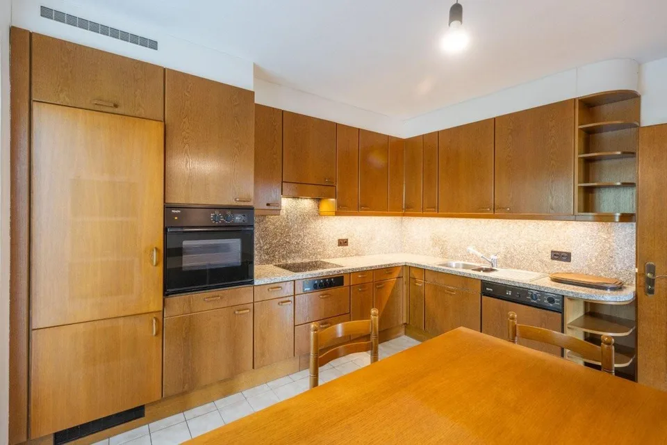 Elegante casa unifamiliare di 6.5 locali a Davesco-Soragno – photo 9 sur 18