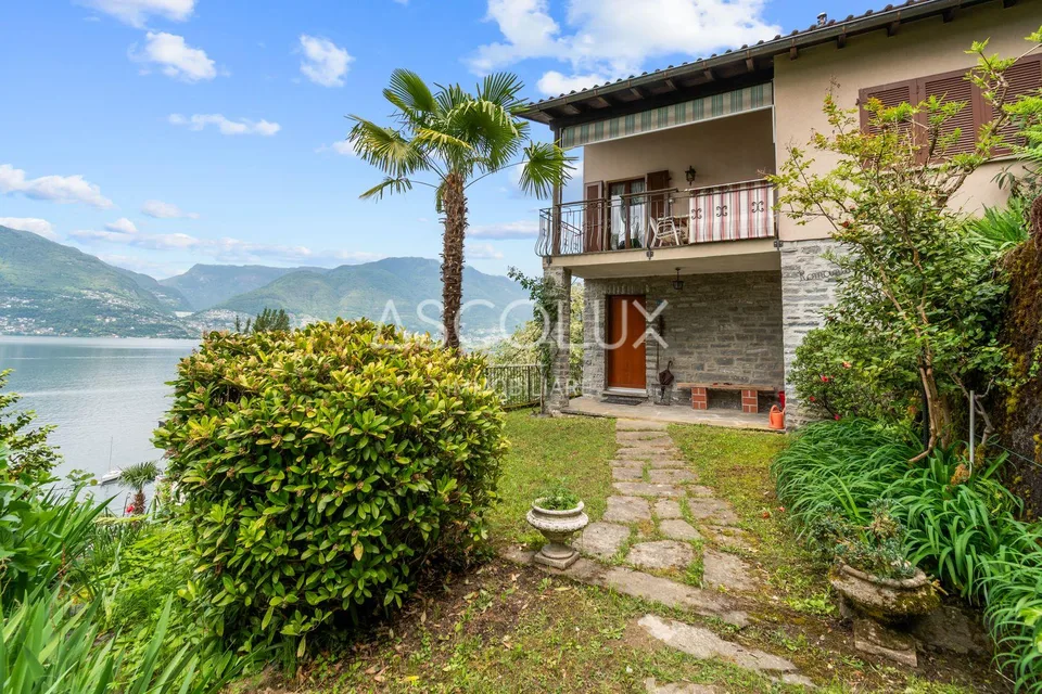 RISERVATO - Piccola casa unifamiliare di vacanza con giardino