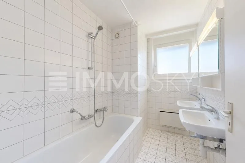 Geräumige 2,5 Zimmer mit Balkon in Romont