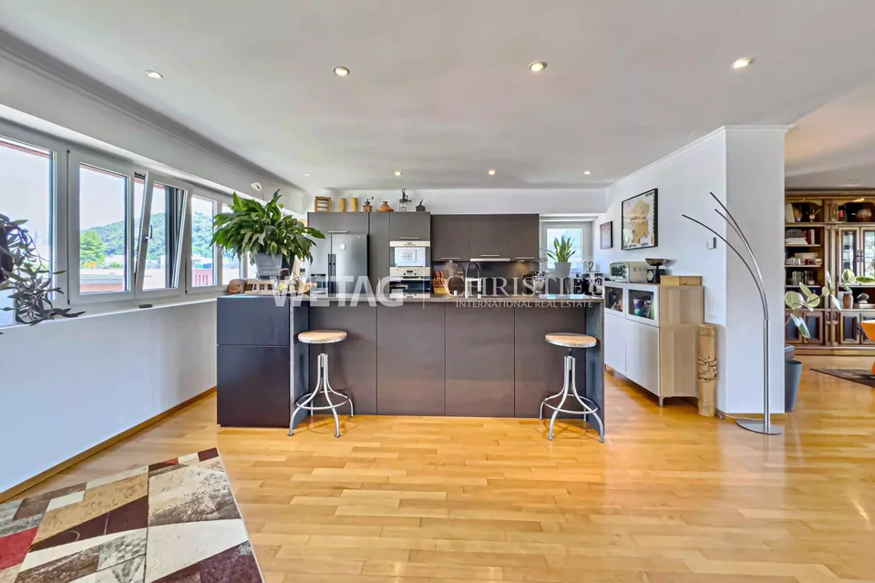 Lugano-Agno : appartement penthouse à vendre près du lac de Lugano