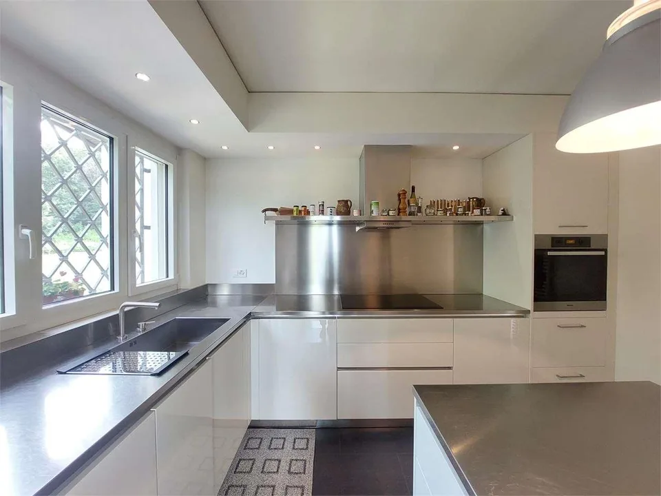 2514_Tremona, wunderbare Villa inmitten von Grün – Foto 6 von 13