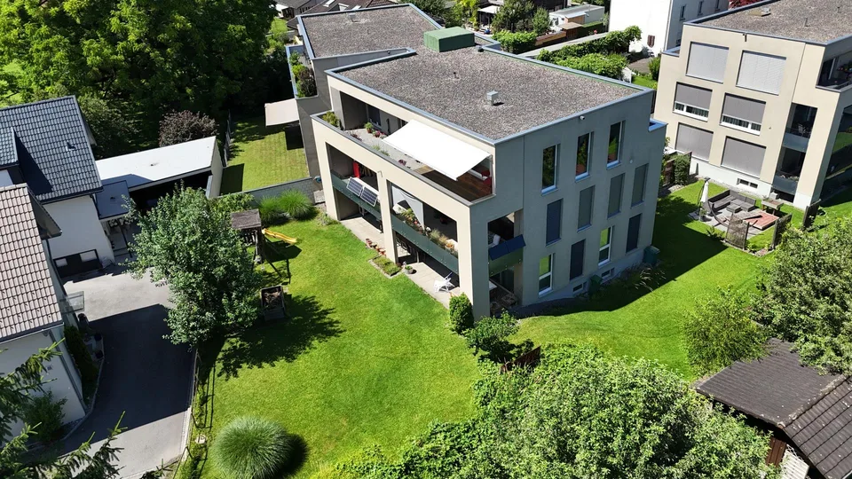 Appartement de jardin spacieux dans un endroit calme avec beaucoup d'intimité
