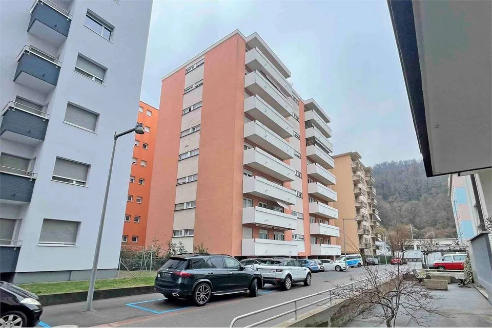 Chiasso - Palazzina residenziale a reddito con elevato potenziale d'in