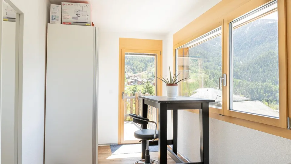 Appartement moderne de 4,5 pièces au premier étage à Bürchen – photo 10 sur 22