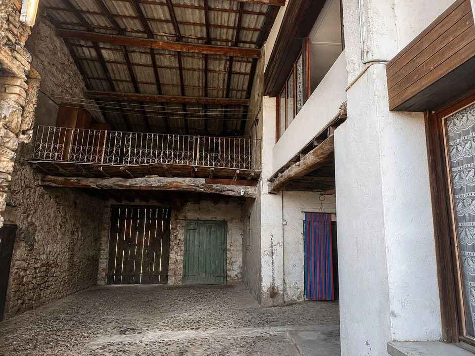 Caratteristica proprietà in zona agricola da risanare composta da 2... – Foto 18 von 19