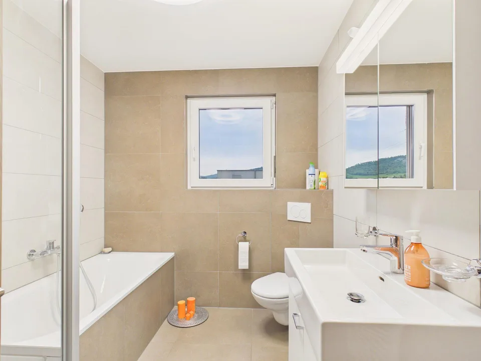 Moderne Penthouse-Wohnung mit Panorama-Terrasse in Delémont – Foto 11 von 19