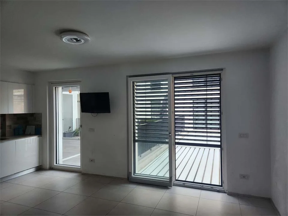 3.5 locali con zona hobby e giardino d'inverno – foto 7 di 10