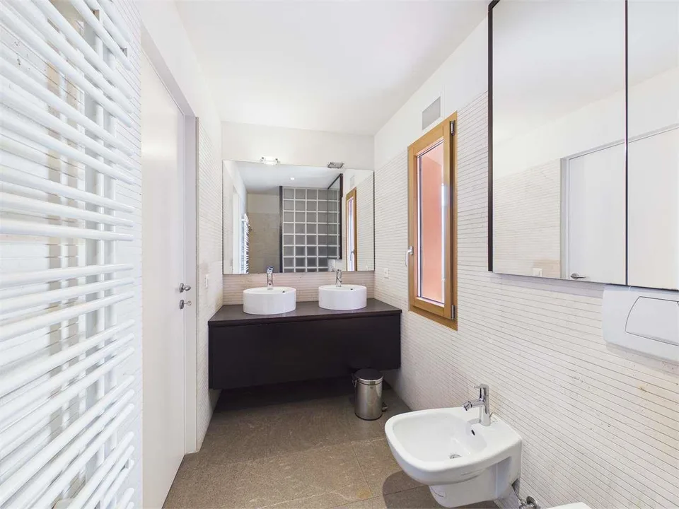Villa mit Seeblick in Vico Morcote – Foto 11 von 13