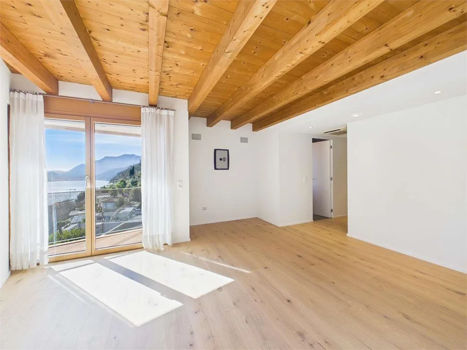 Villa mit Seeblick in Vico Morcote – Foto 6 von 13