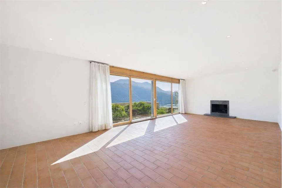 Helles Haus mit 5.5 Zimmern und Seeblick