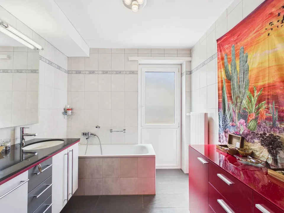 Urban leben in Visp – Moderne 3.5-Zimmerwohnung mit Charme – Foto 7 von 14