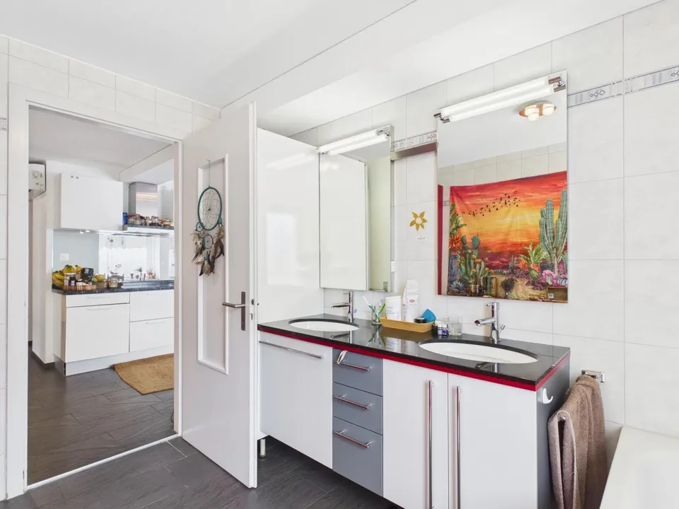 Urban leben in Visp – Moderne 3.5-Zimmerwohnung mit Charme – Foto 8 von 14