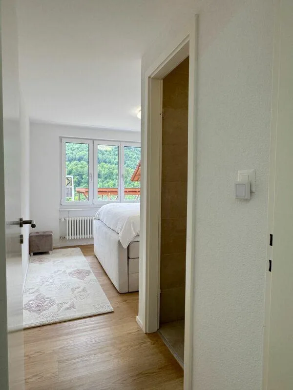 Casa unifamiliare ristrutturata con vista fantastica – foto 12 di 17