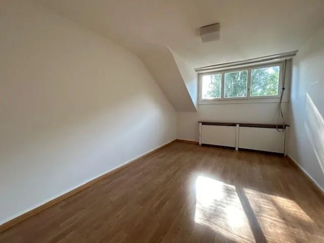 Atelier- Hobby-Raum (kein Wohnraum!)