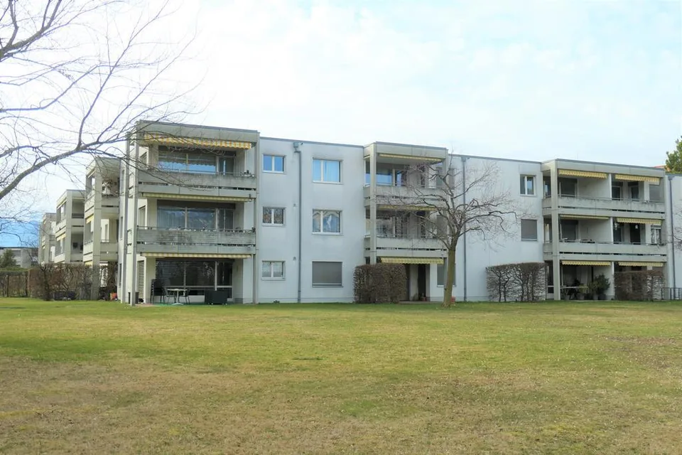 WOHNUNG AN RUHIGER LAGE