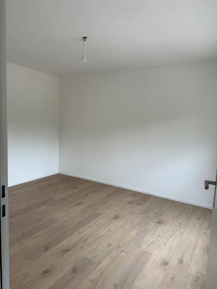 ERSTVERMIETUNG - Wohnen am Burghaldenweg mit eigenem Waschturm
