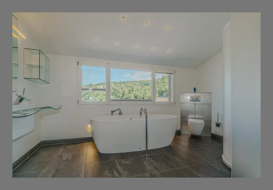 Moderne 4.5-Zimmer-Maisonettwohnung in Hölstein zu vermieten – Foto 7 von 13