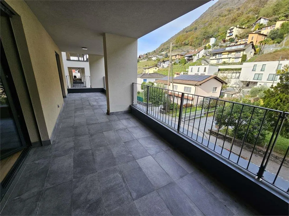 Gudo, appartamento 2.5 locali con terrazzo