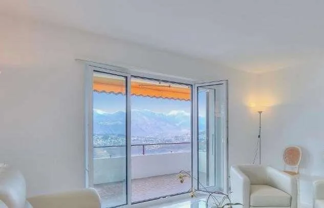 Aldesago zur Miete 3,5 möbliert mit Seeblick – Foto 8 von 8