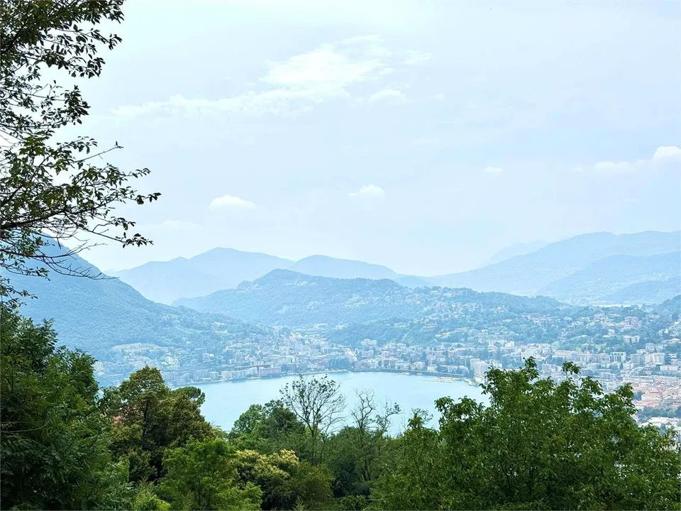 Aldesago in affitto 3,5 ammobiliato con vista lago