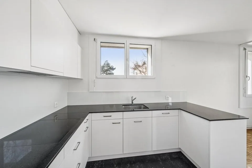 Bello appartamento di 4.5 locali con ampio balcone ad Allschwil