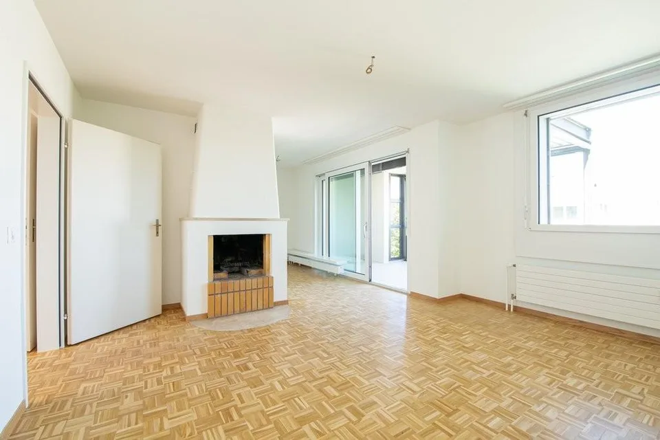 Bello appartamento di 4.5 locali con ampio balcone ad Allschwil