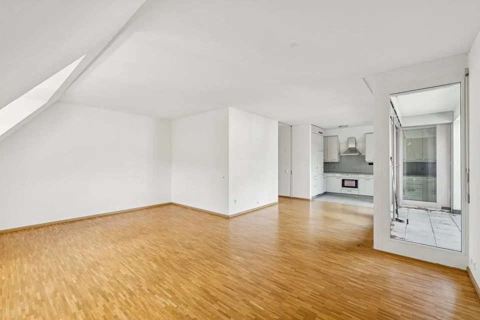 Wohnen mit Aussicht - helle 3.5-Zimmerwohnung in Reigoldswil