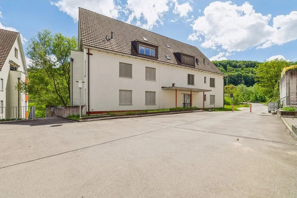 Wohnen mit Aussicht - helle 3.5-Zimmerwohnung in Reigoldswil