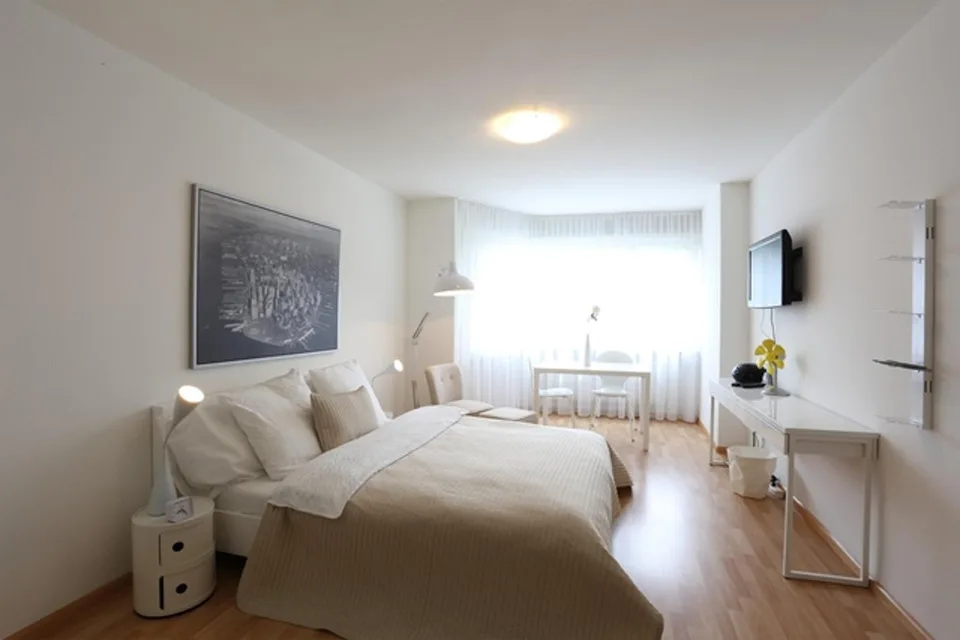 Maison d'appartements modernes dans le centre-ville