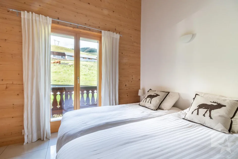 Champoussin, magnifique attique de 4.5 pièces – Foto 6 von 11
