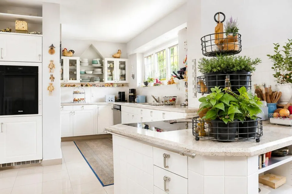 Stilvolle 7.5 Zimmer-Villa mit parkähnlicher Gartenanlage – Foto 13 von 30