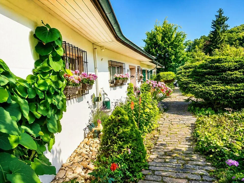 Stilvolle 7.5 Zimmer-Villa mit parkähnlicher Gartenanlage – Foto 23 von 30