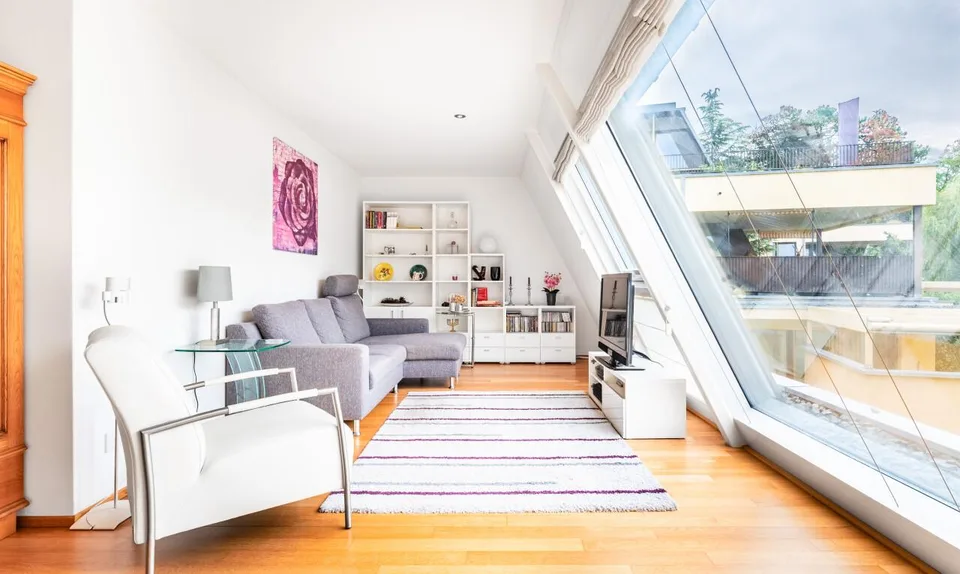 Maisonette unica in attico con appartamento e terrazza sul tetto