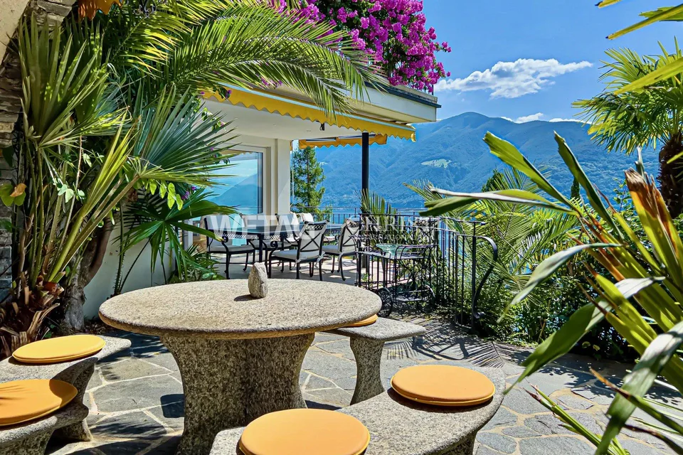 Villa avec résidence secondaire de style méditerranéen avec vue panoramique sur le lac Majeur à Brissago à vendre – photo 10 sur 13